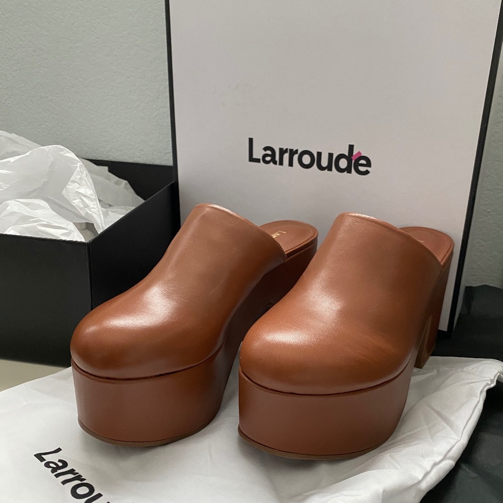 Larroude Miso Clog in Brown - Size 7 - NEW with Box & Shoe Bag -
